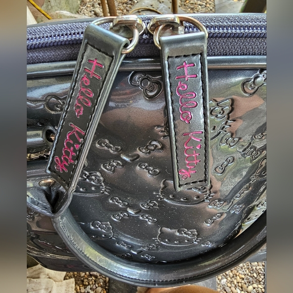 Hello Kitty Loungefly X Sanrio Tote *EUC* - Picture 6 of 16